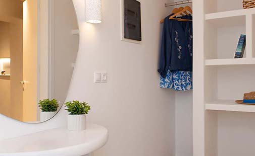 Deluxe junior suite at hotel Efrosini in Sifnos