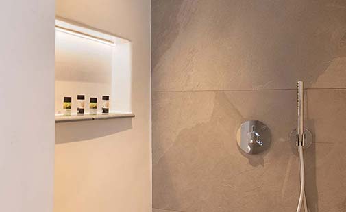 Modern bathroom at the deluxe junior suite