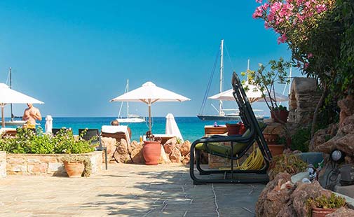 Veranda with sea view