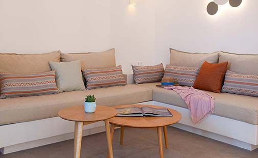 The sitting area at the deluxe suite